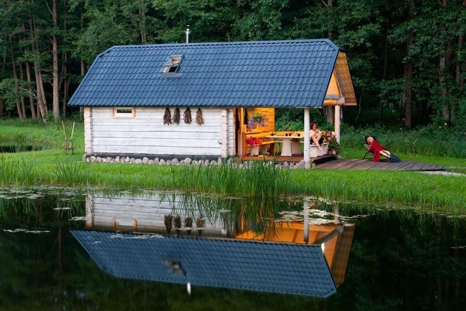 Дома для отпуска White homestead Semeliškės